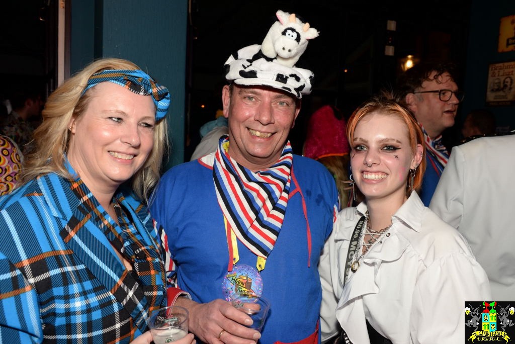 ../Images/Carnavals maandagavond in VdG 168.jpg